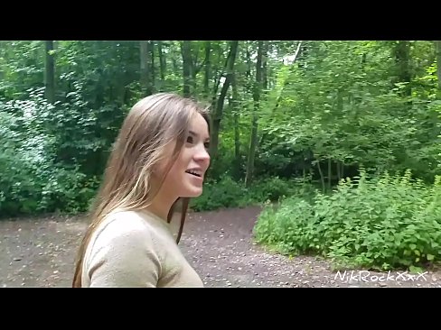 ❤️ Predložio sam Evelini da se jebamo na javnom mestu! Rekla je da. Onda sam je pojebao u dupe i svršio u njena usta. Onda se popizdila. Jebeni video u pornografiji bs.vanalize.ru ❌️❤