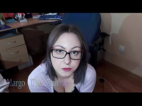 ❤️ Seksi djevojka s naočalama duboko siše dildo na kameri Jebeni video u pornografiji bs.vanalize.ru ❌️❤